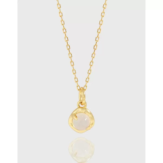 Key points for maintaining gold jewelry when it is set with gemstones