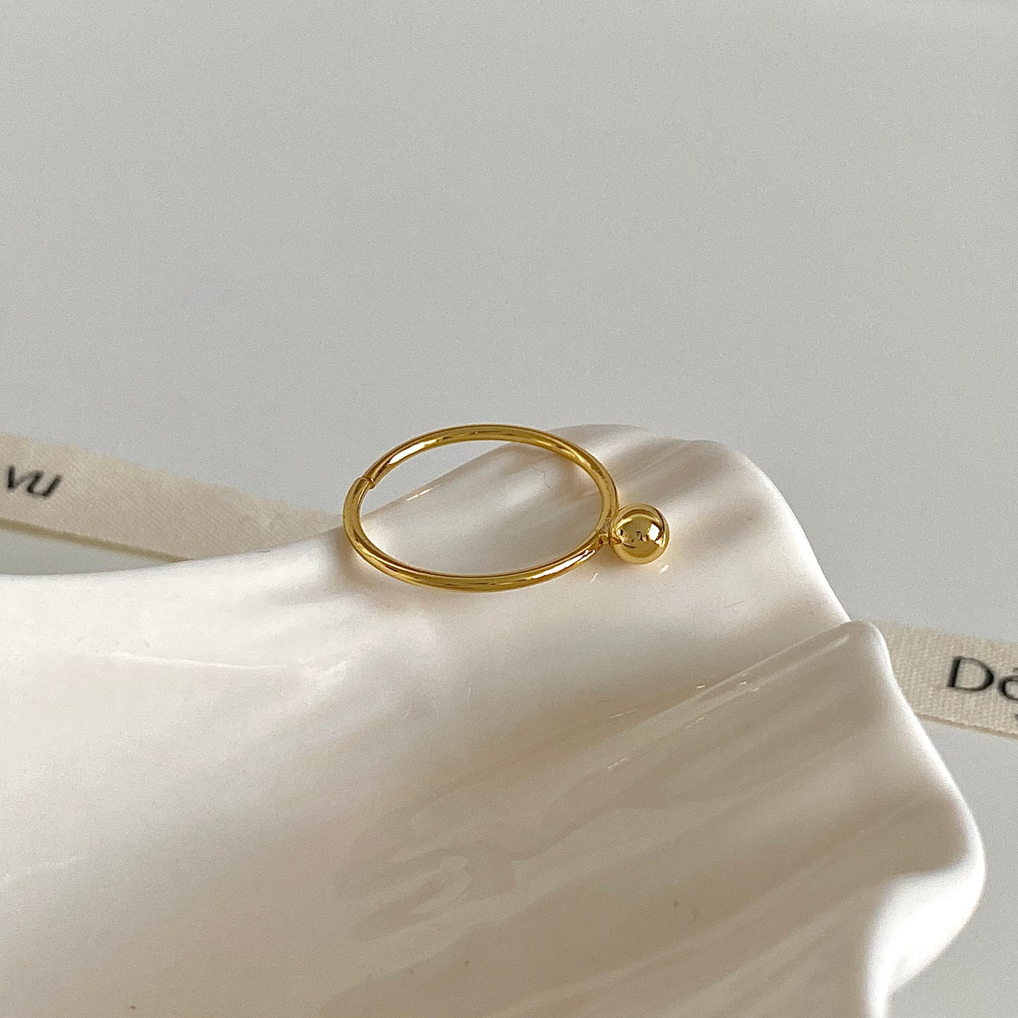 adjustable ring