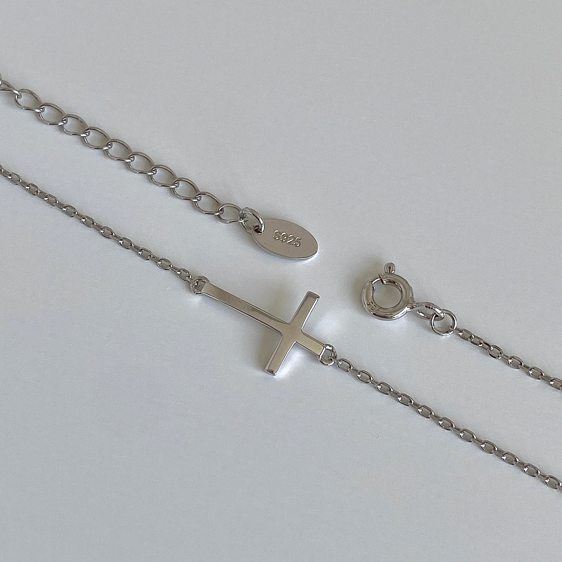 cross bracelet