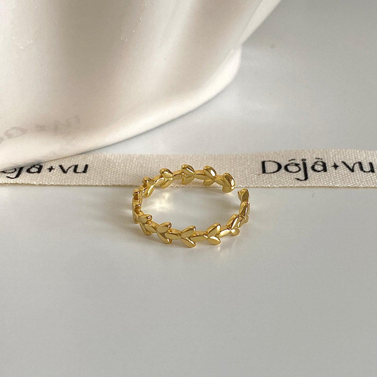 crown ring