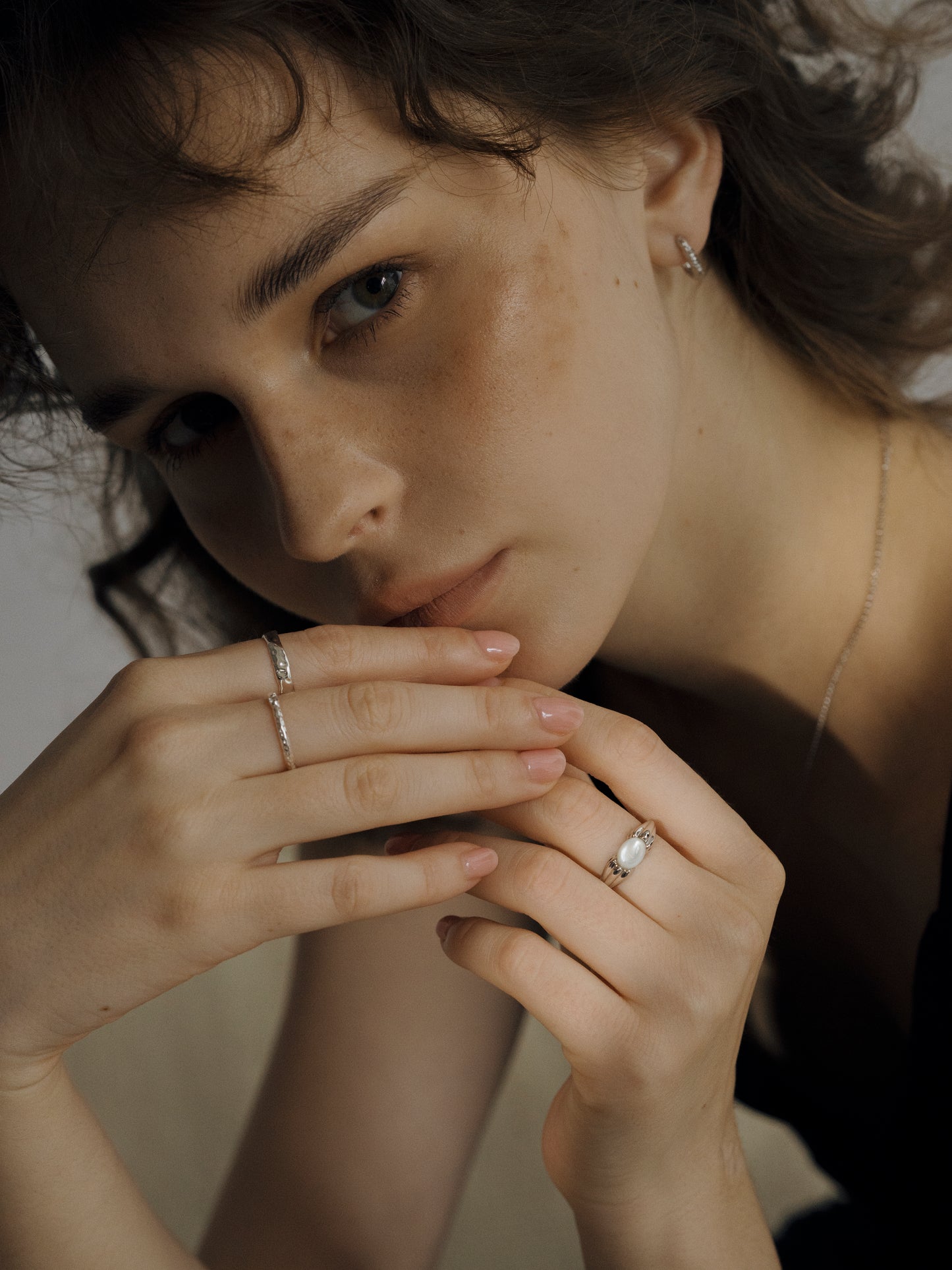 Lustrous Elegance 18K Gold & Silver Ring