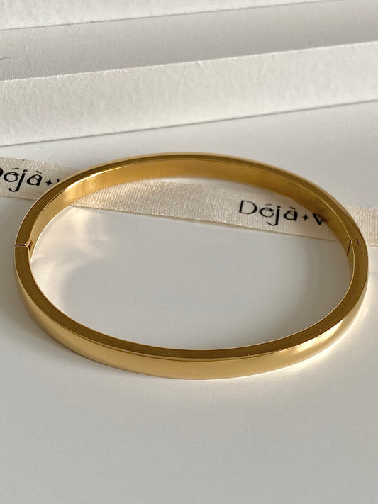 dainty gold bracelet