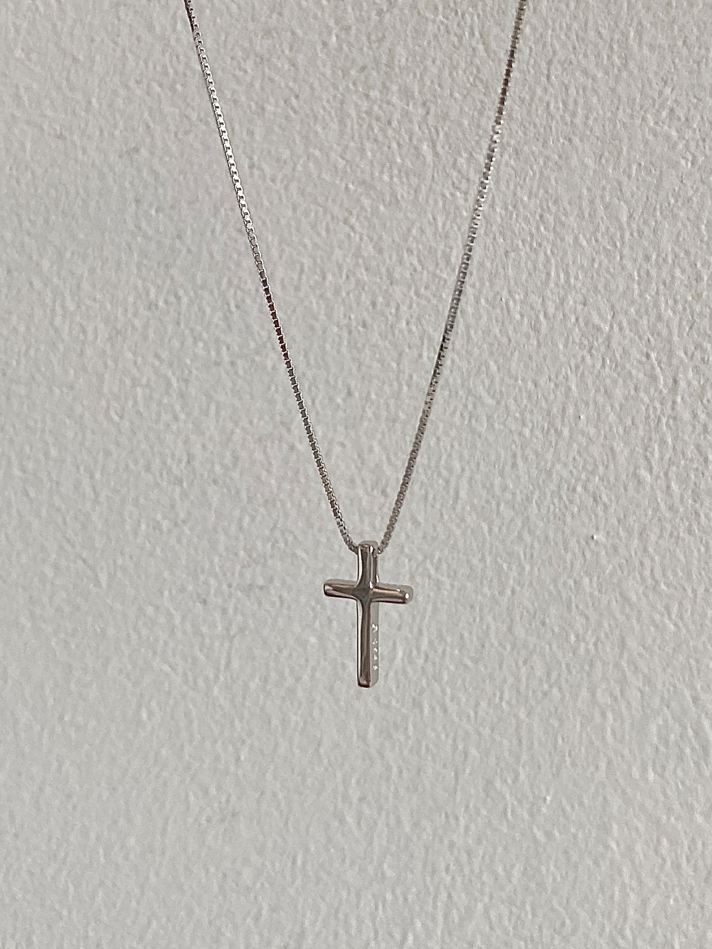 dainty necklace