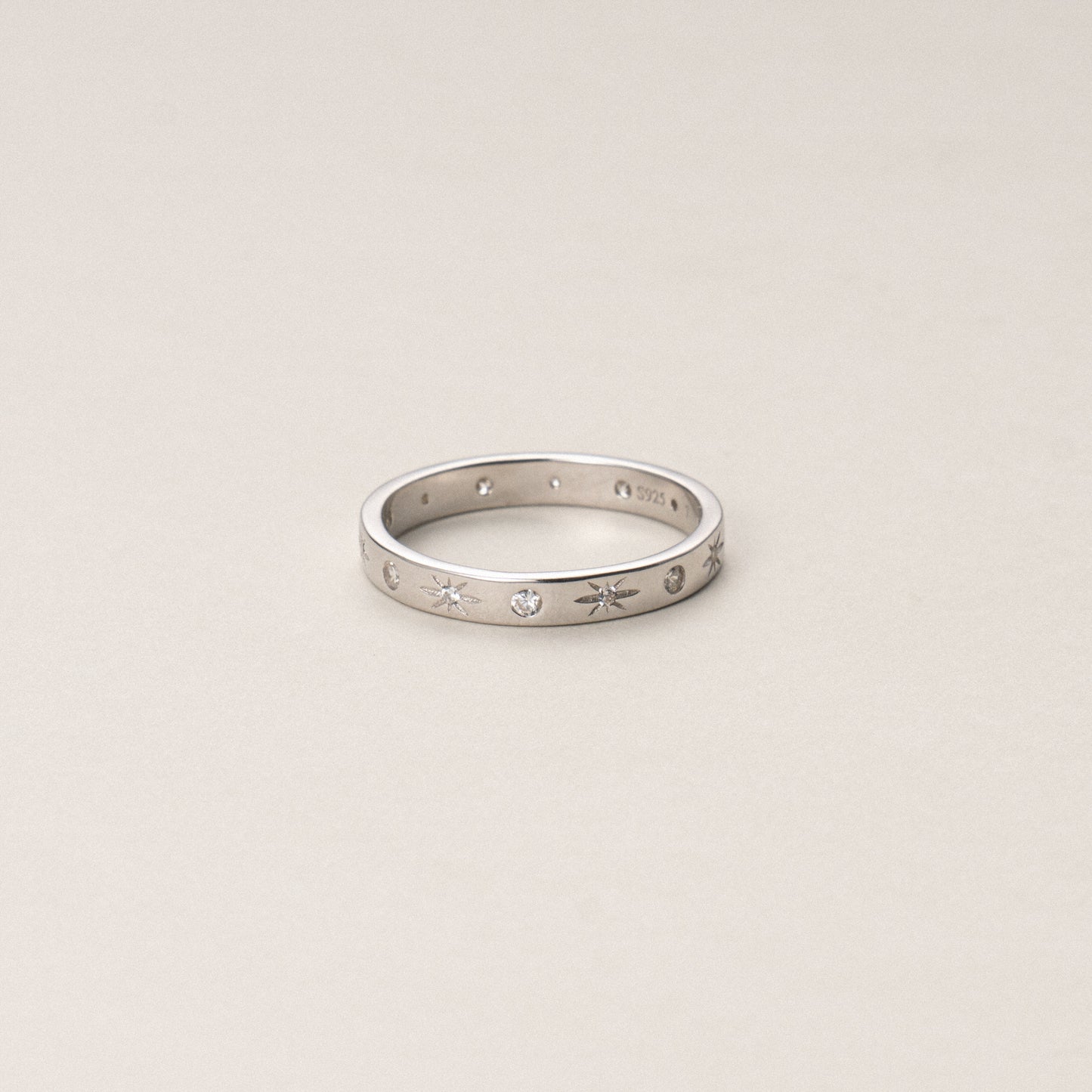 Stellar Radiance Band Ring
