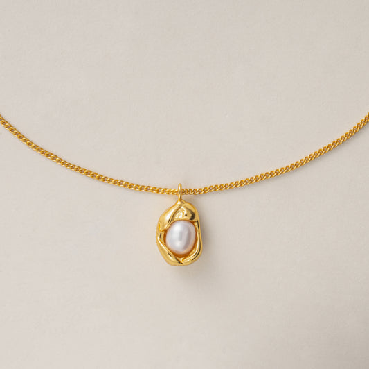 Ocean's Embrace S925 Silver Pearl Pendant Necklace