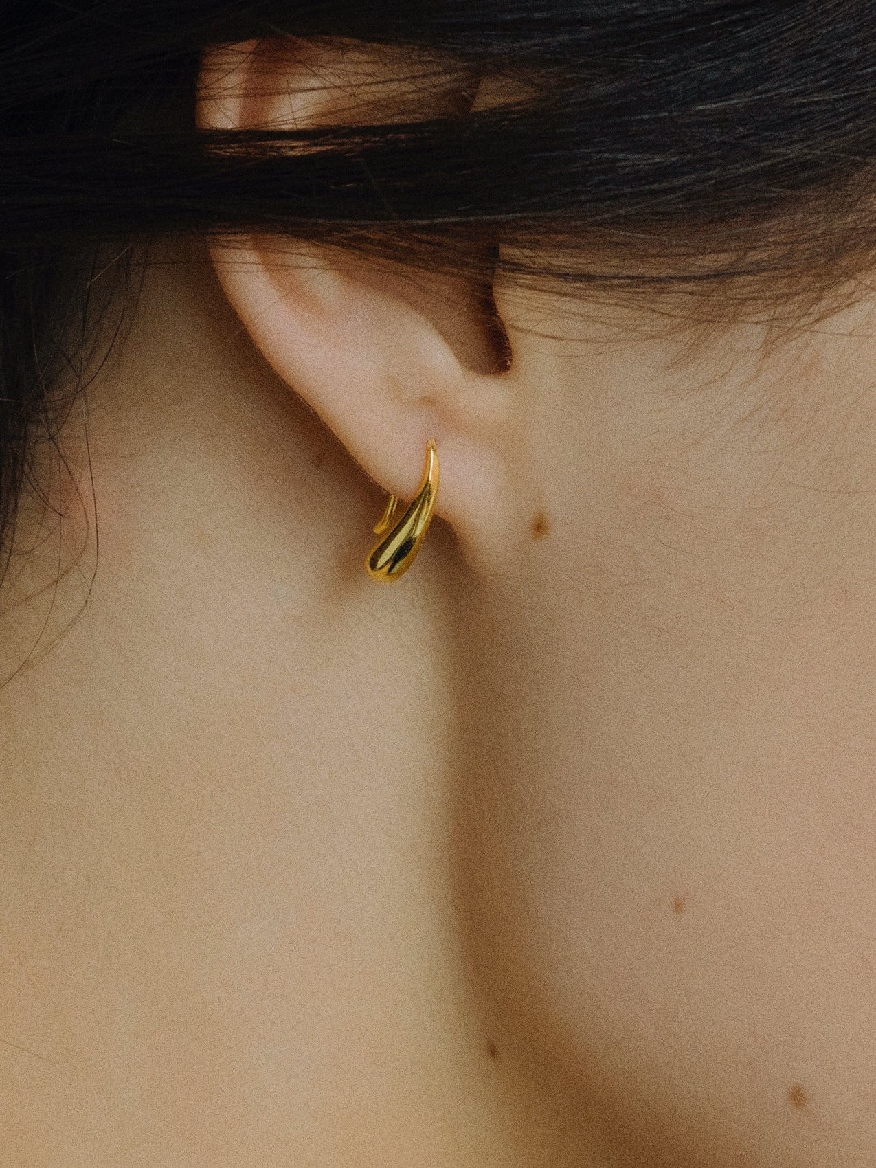 Ethereal S925 Silver Droplet Earrings