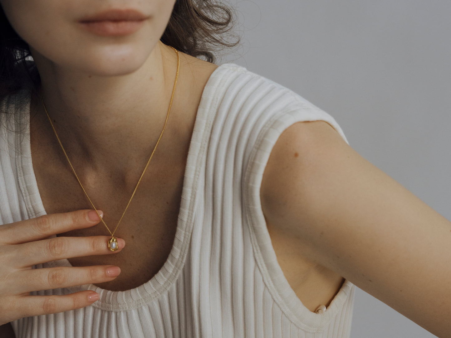 Ocean's Embrace S925 Silver Pearl Pendant Necklace