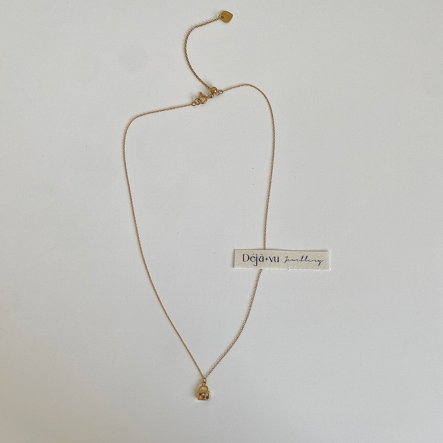 gold chain necklace
