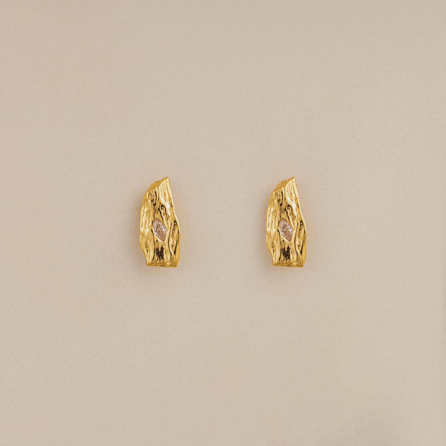 gold earrings
