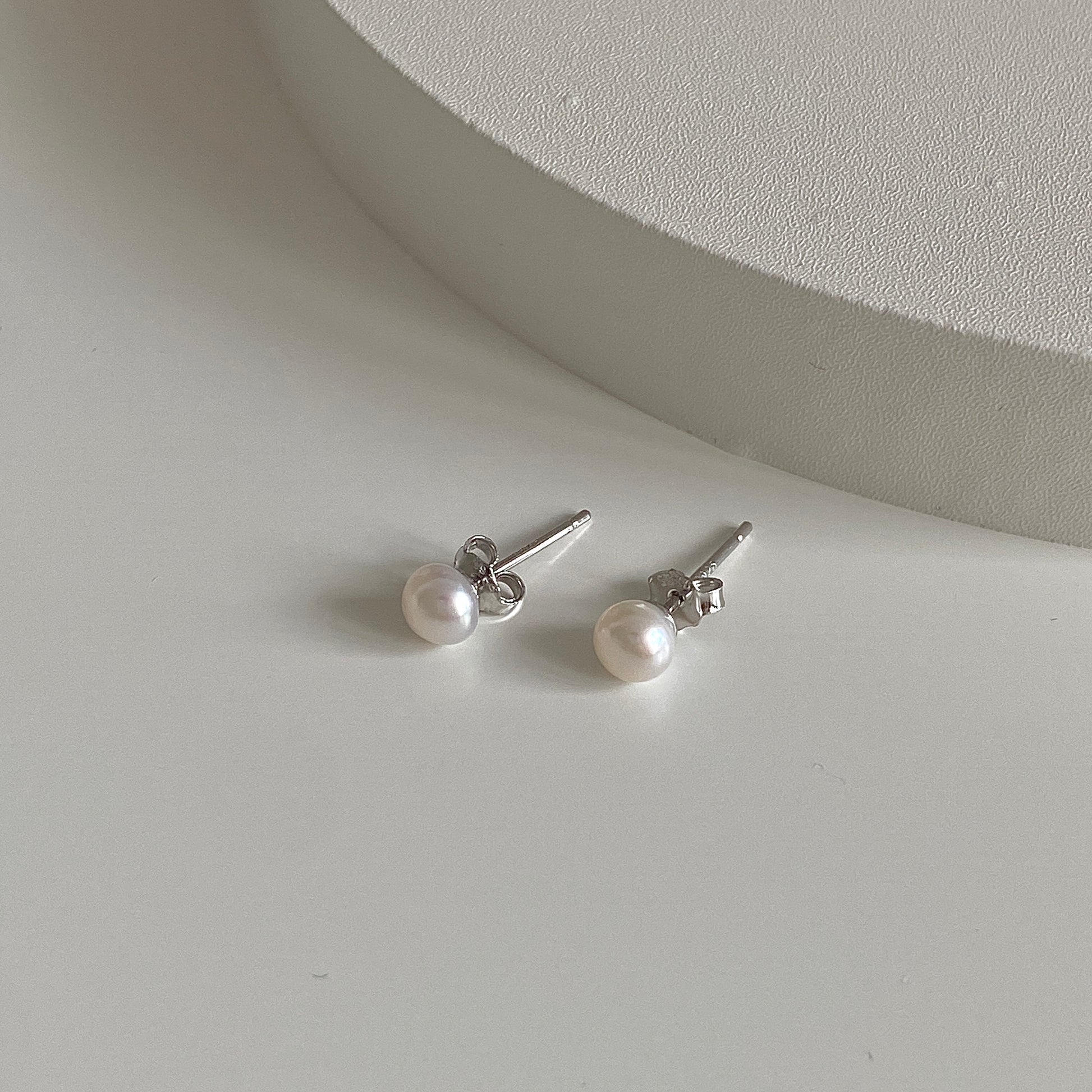 Timeless Elegance Sterling Silver Pearl Stud Earrings in size 4mm