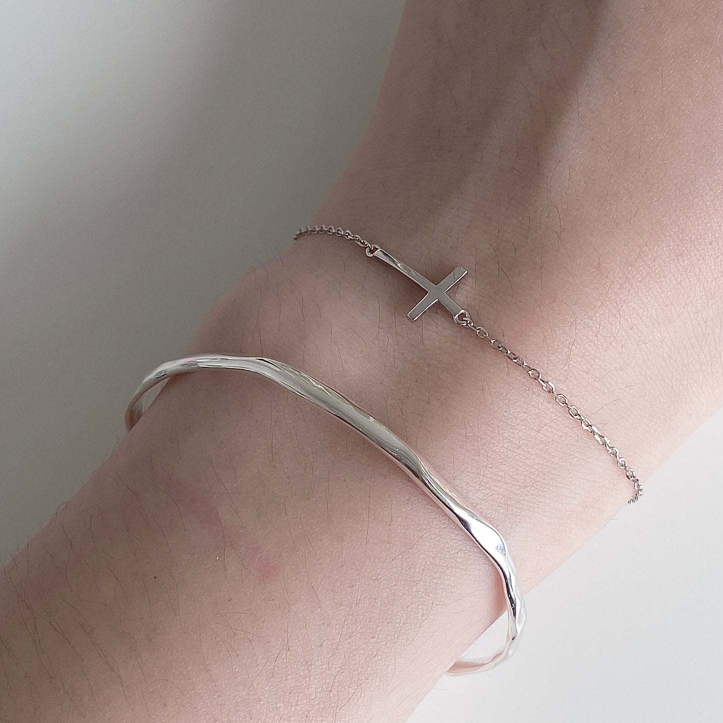 minimalist bracelet
