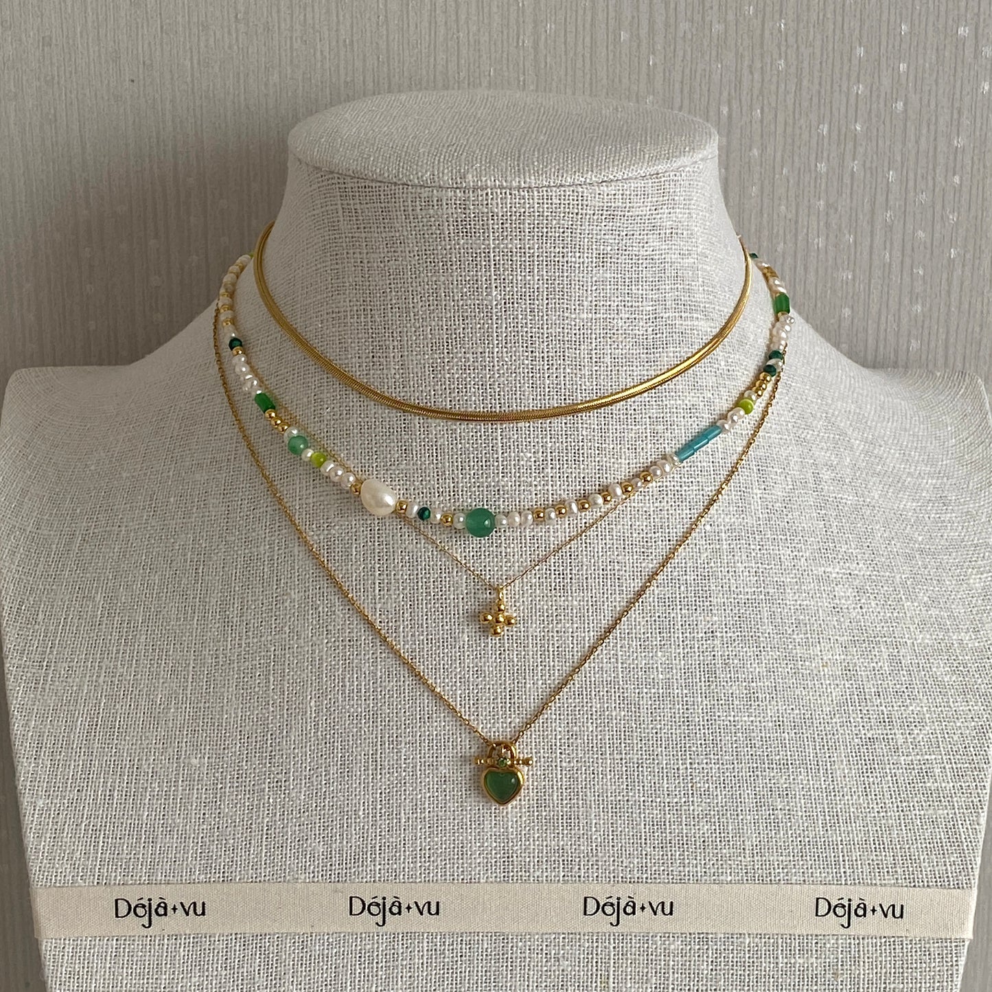 minimalist necklace