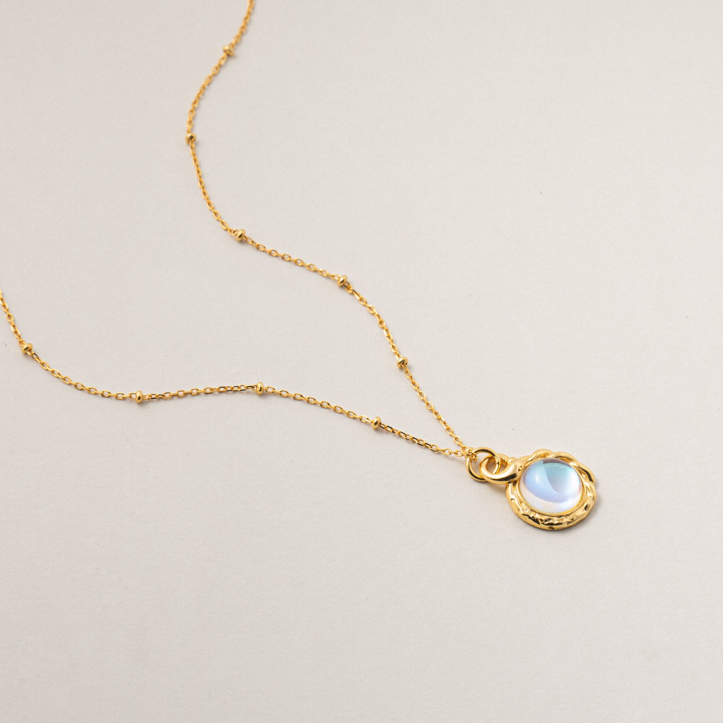 Lunar Elegance S925 Silver Moonstone Pendant Necklace