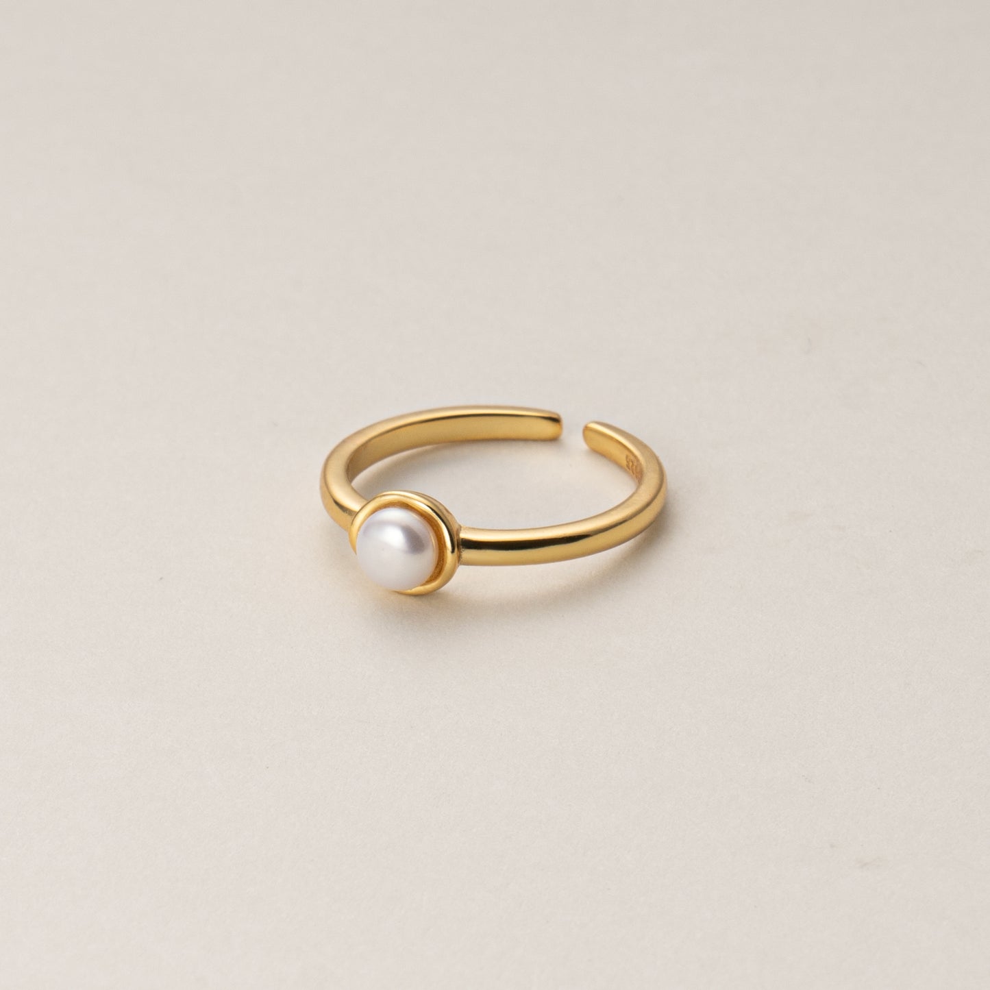 The Lumina Elegance Pearl Ring