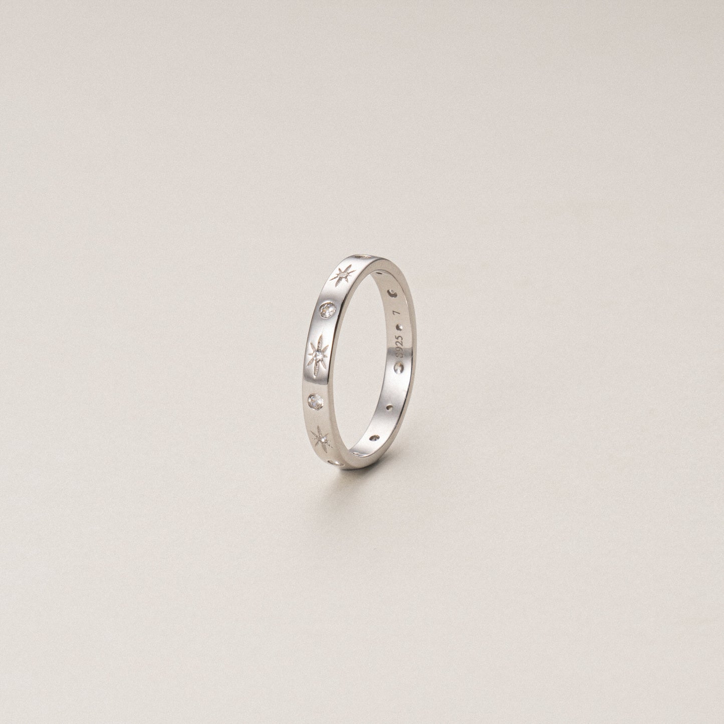 Stellar Radiance Band Ring