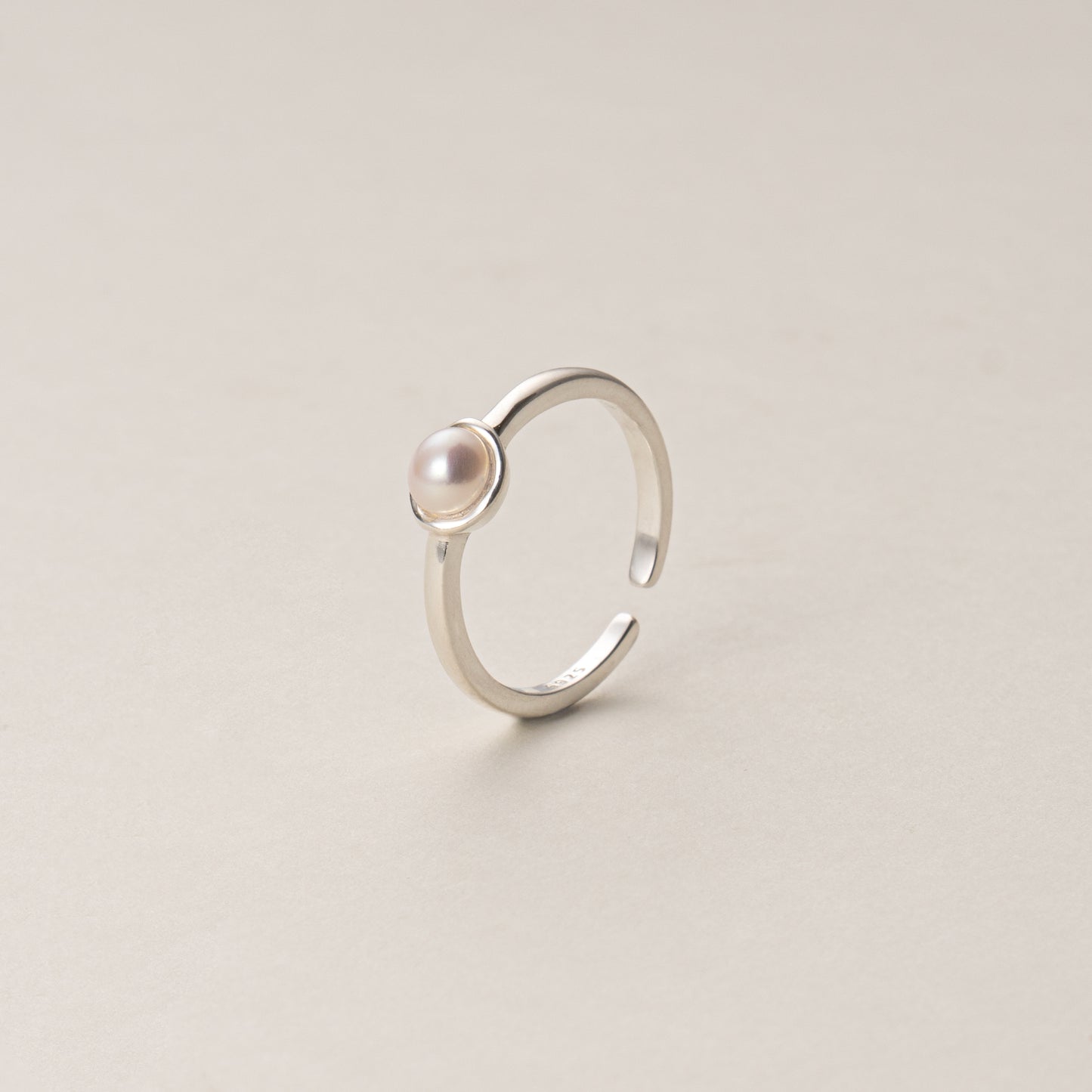 The Lumina Elegance Pearl Ring