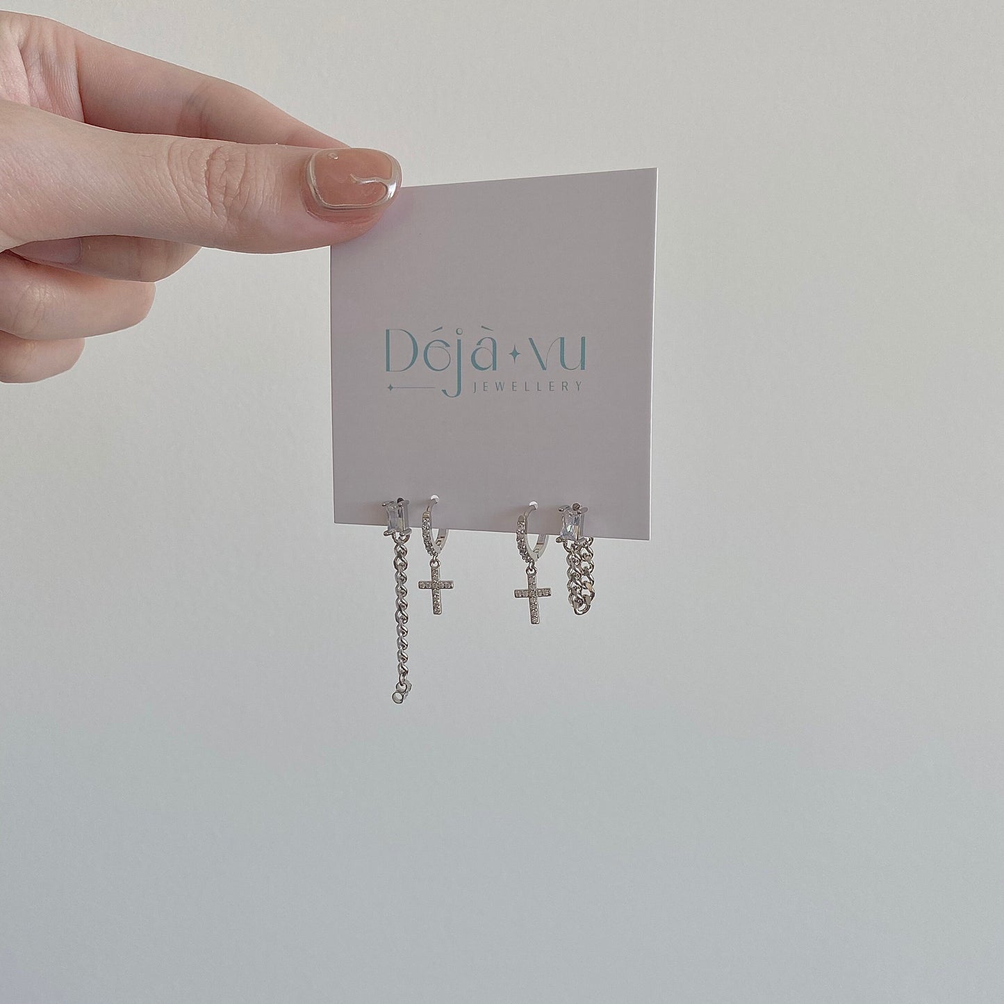 Elegant S925 Silver Twisted Chain Stud Earrings