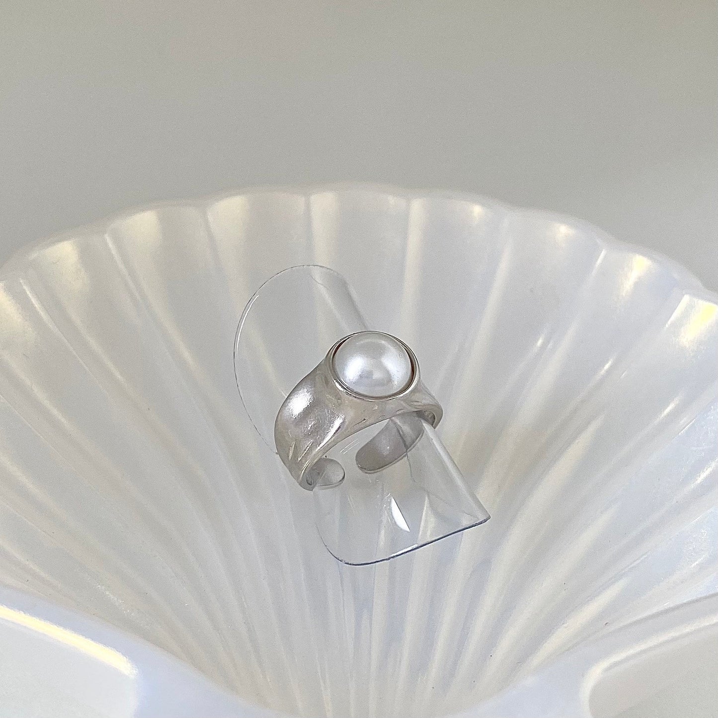 Vintage Pearl S925 Silver Chunky Ring