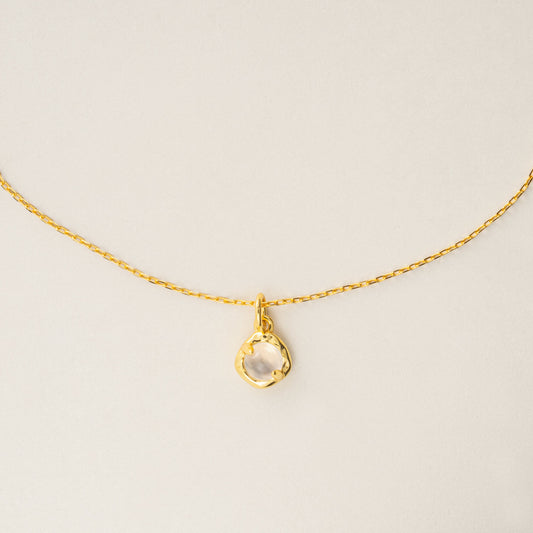 Maintenance cycle and maintenance items for gold jewelry