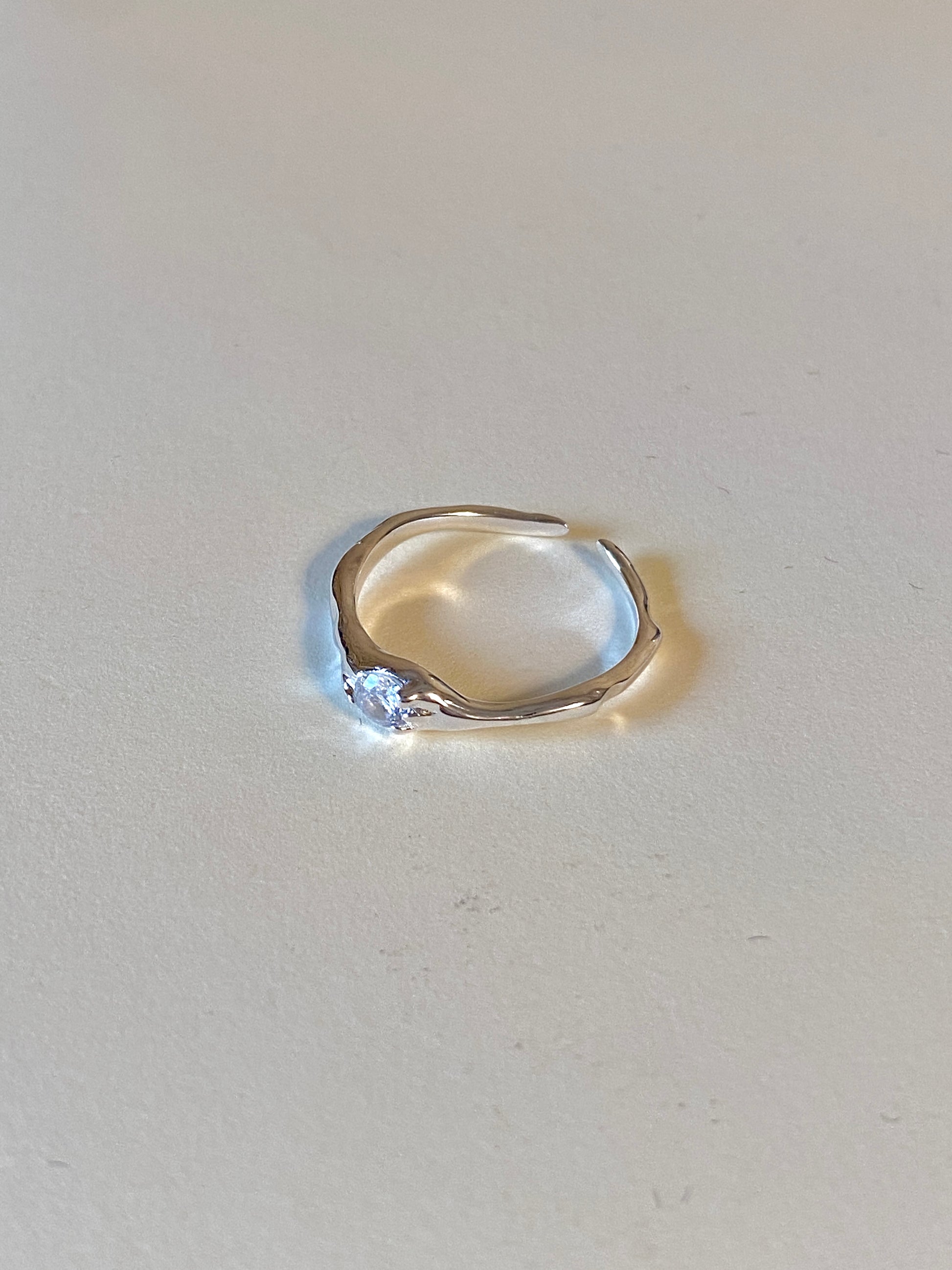 925 sterling silver solitaire ring