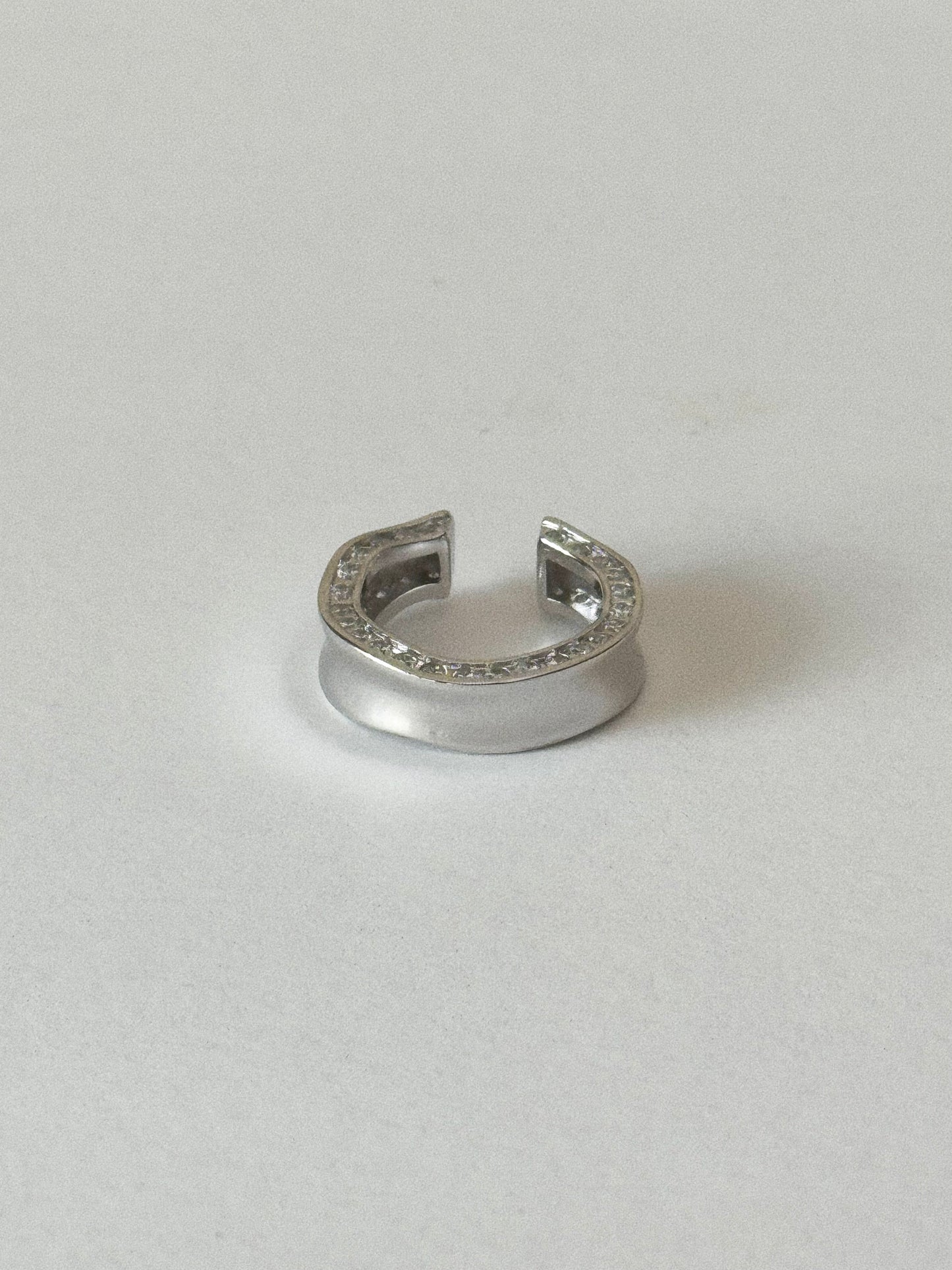 Glimmer Curve Chunky S925 Silver Ring