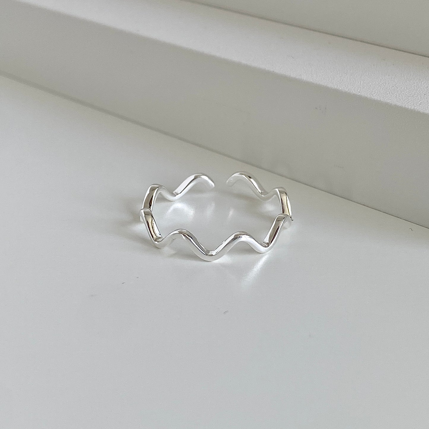 adjustable ring