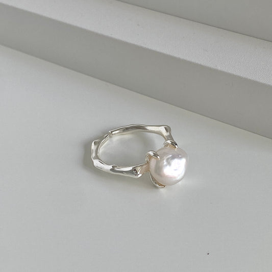 baroque pearl ring