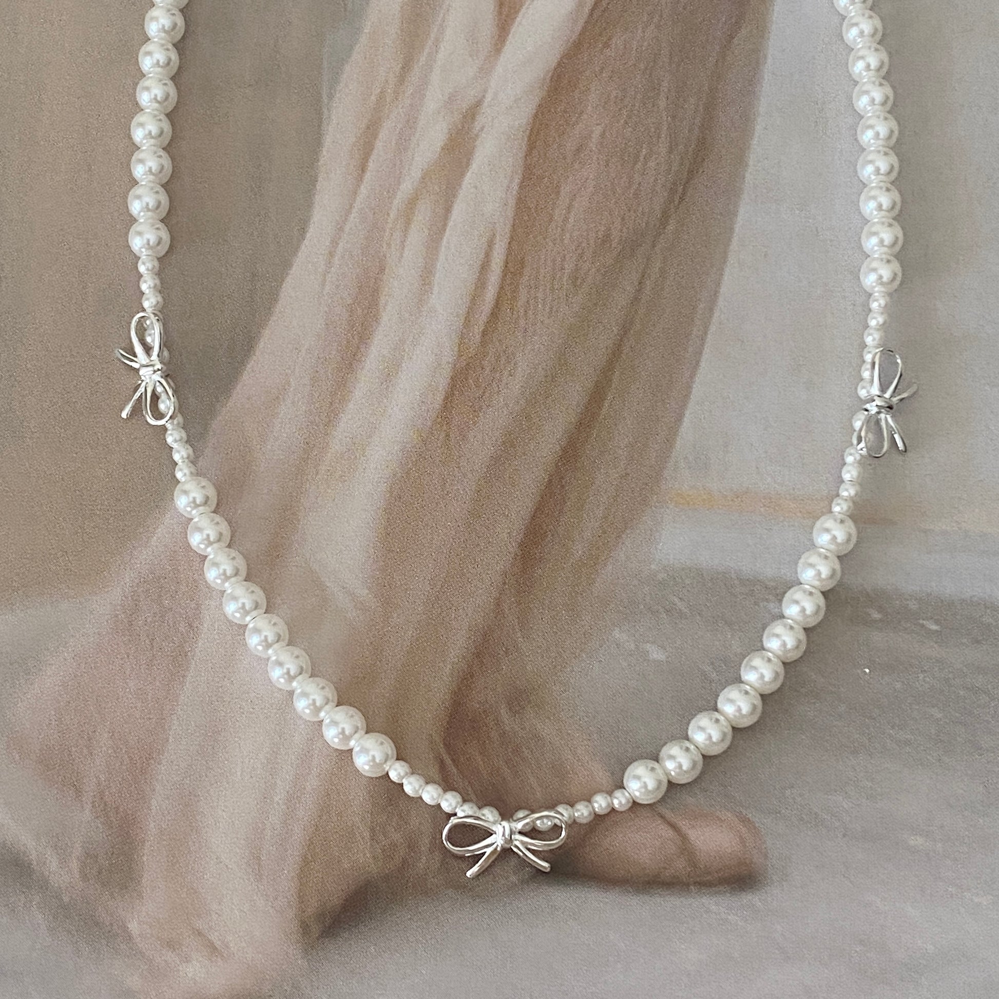 beaded pearl necklace