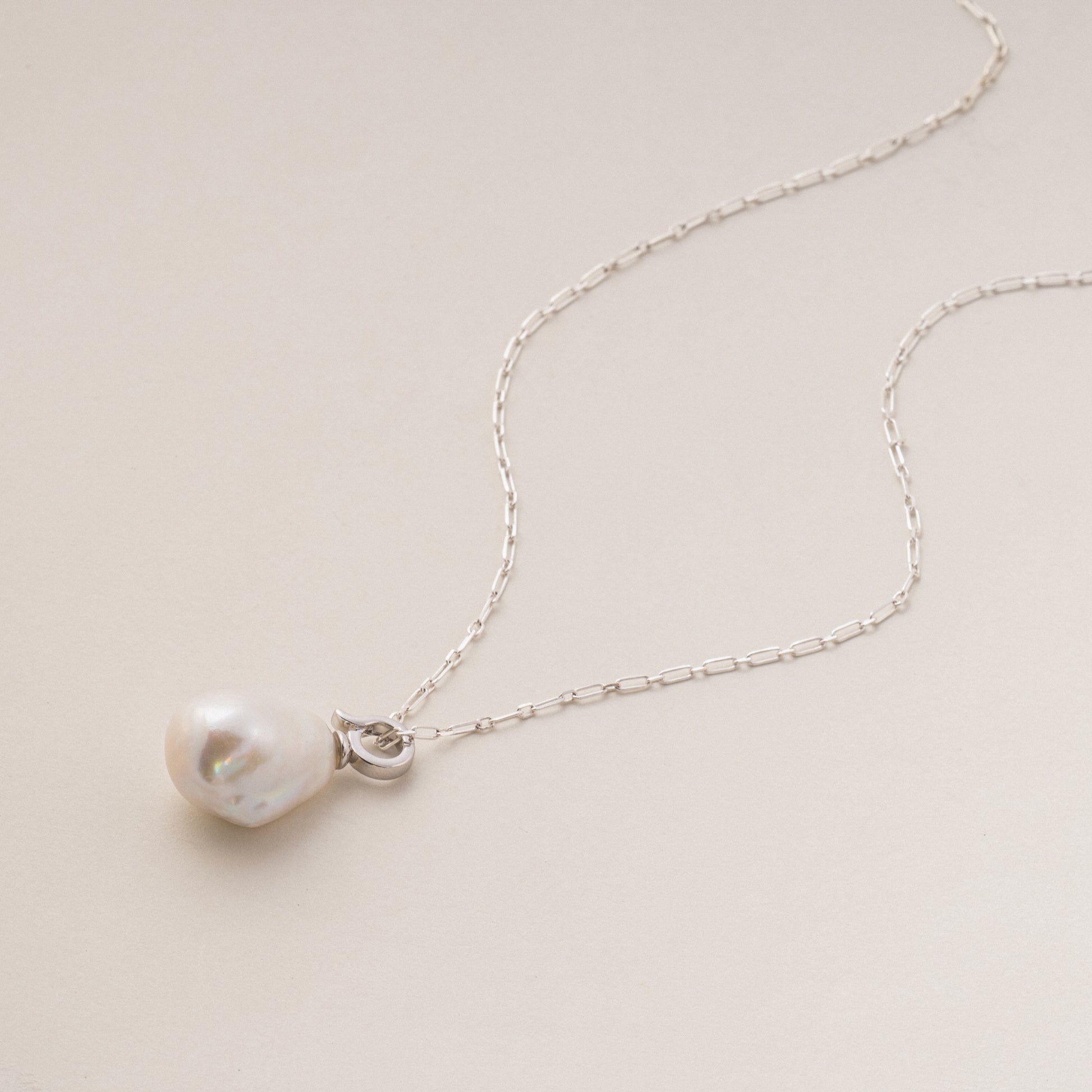 dainty necklace