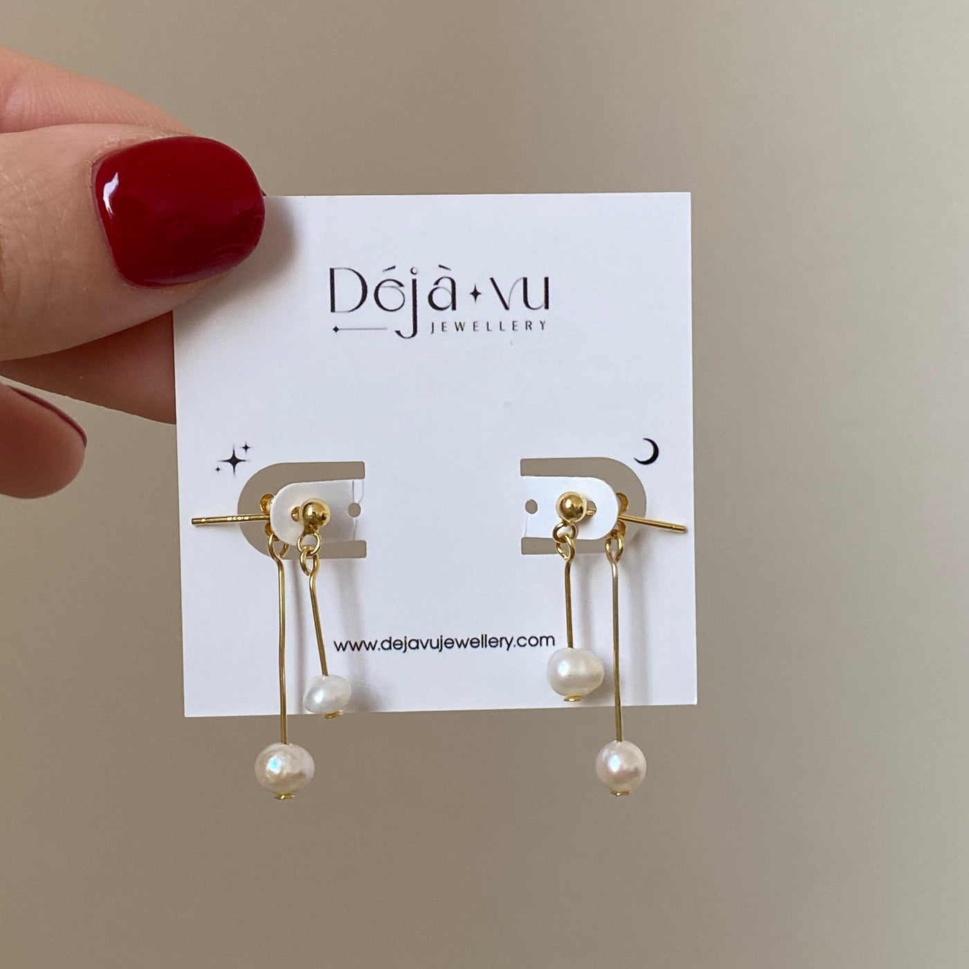 dangle earrings