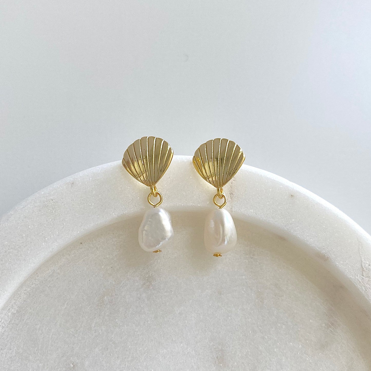 Seashell Pearl Silver Stud Earrings