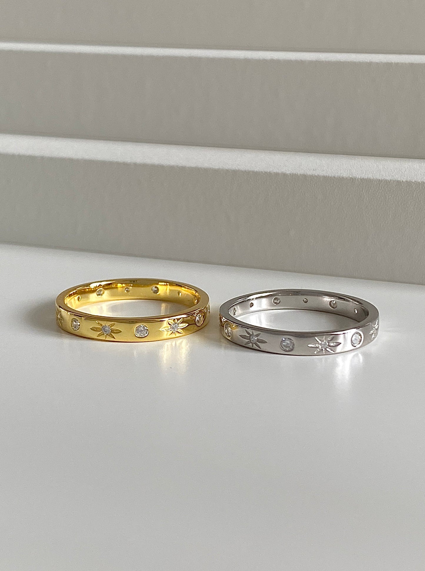 Stellar Radiance Band Ring