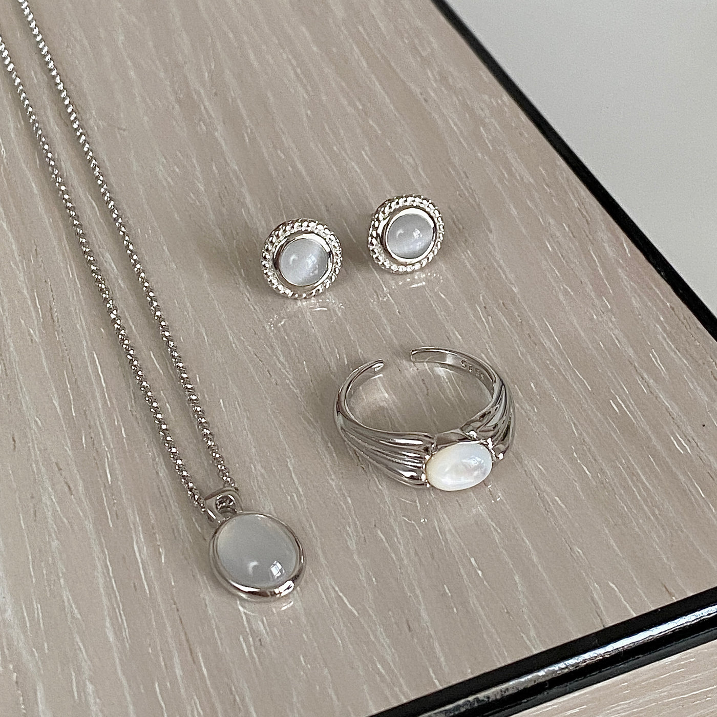 White Agate Harmony S925 Silver Pendant Necklace