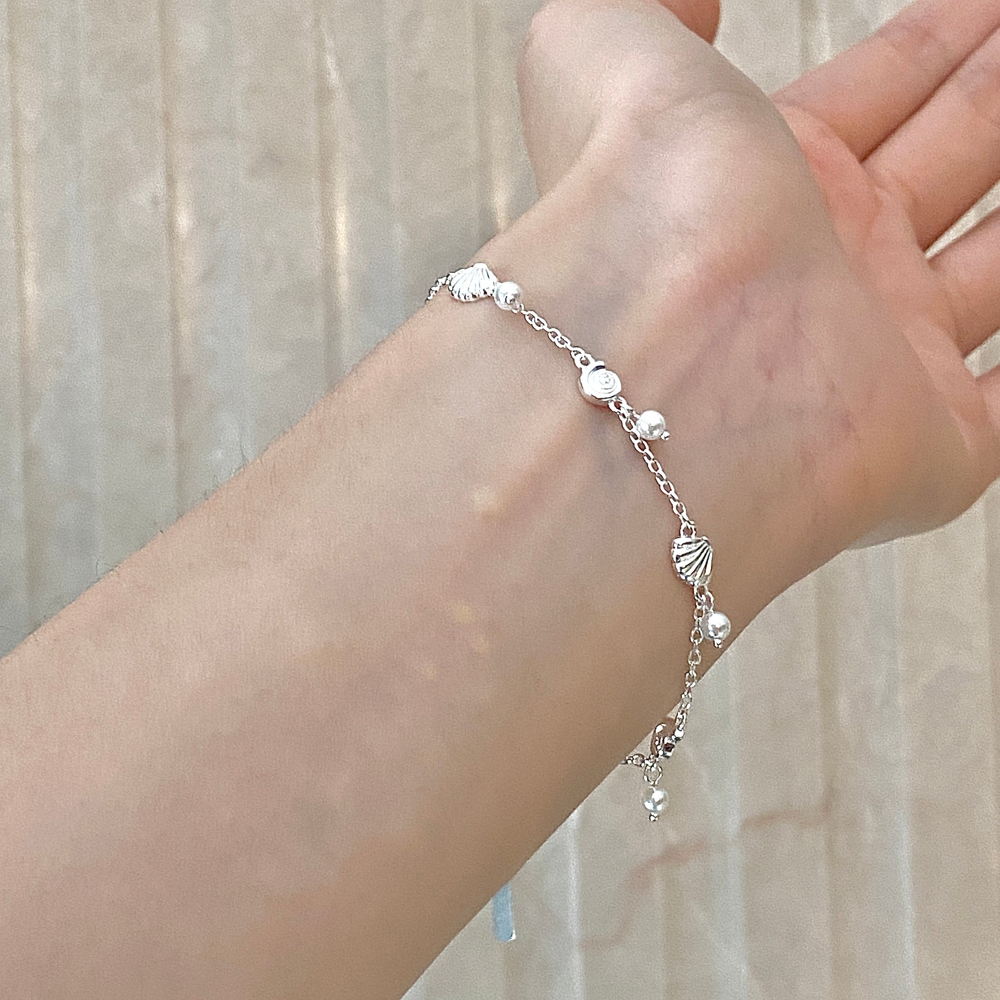 minimalist bracelet