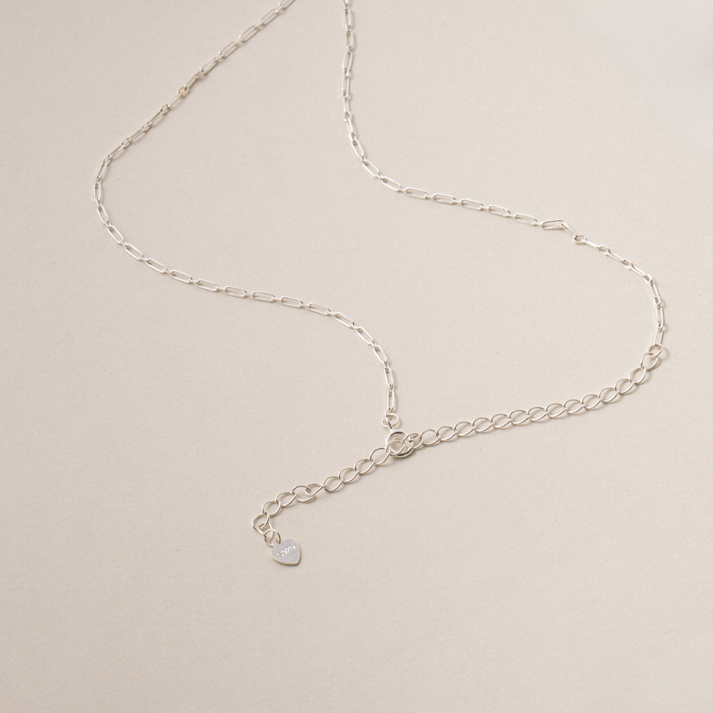 minimalist necklace