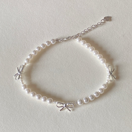 Coquette bow pearl bracelet adjustable length 17 cm + 3 cm