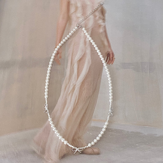 pearl necklace