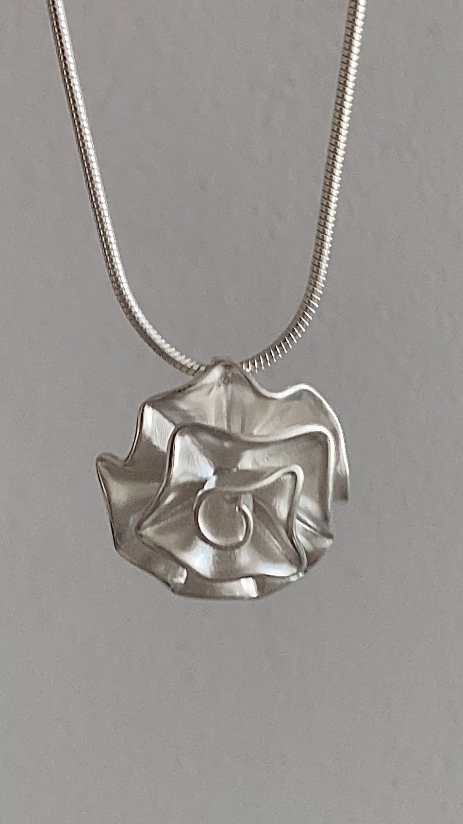 handmade dainty silver flower charm necklace