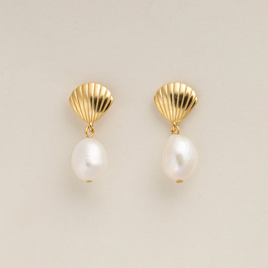 Seashell Pearl Silver Stud Earrings