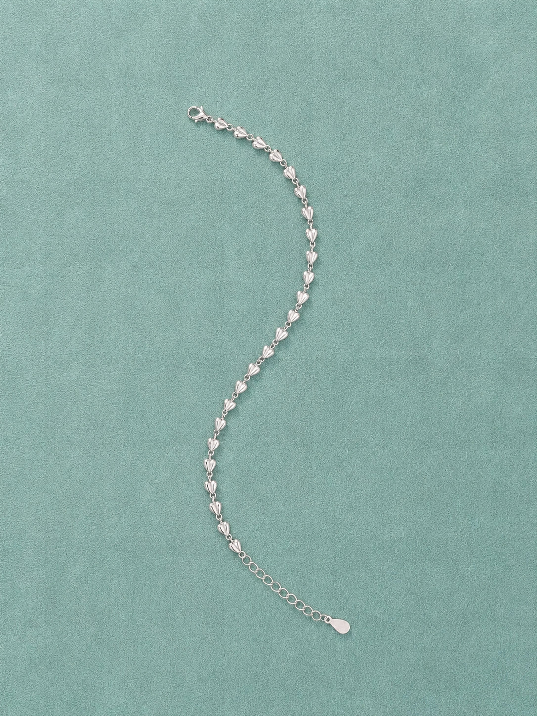 Full length sterling silver heart chain bracelet with lobster clasp, 3cm extender and 925 silver tag