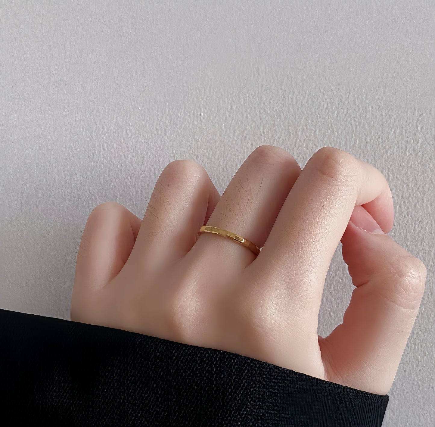 thin gold ring