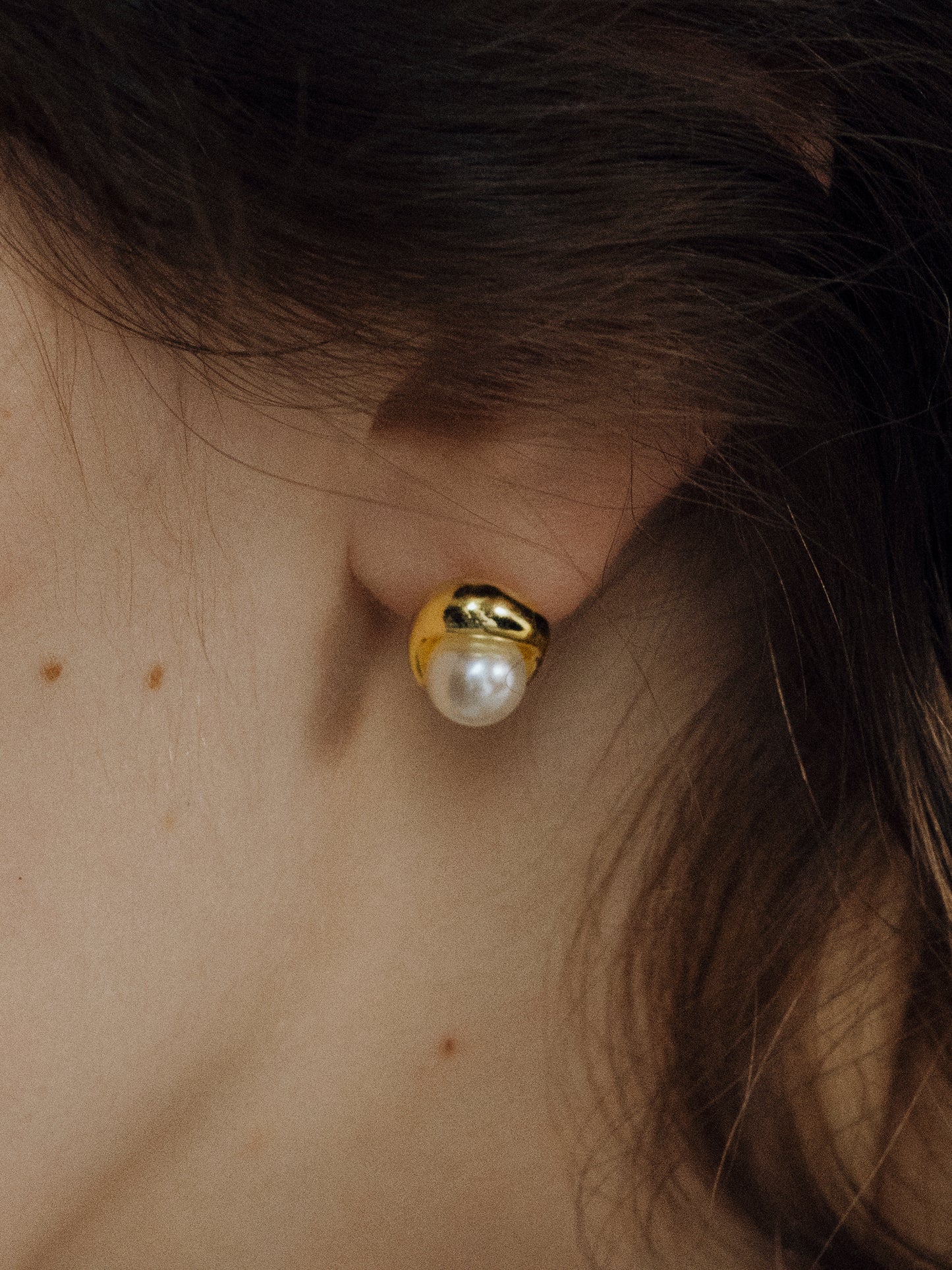 Ocean's Embrace Pearl Stud Earrings