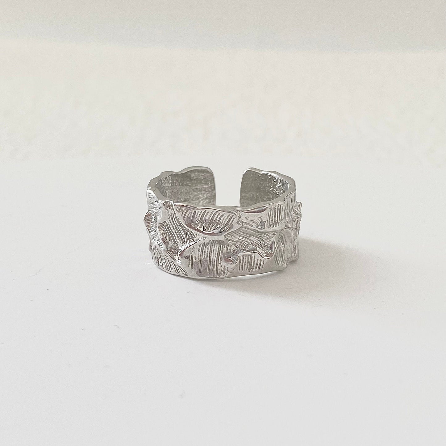 Vintage Vibes S925 Silver Embossed Texture Ring