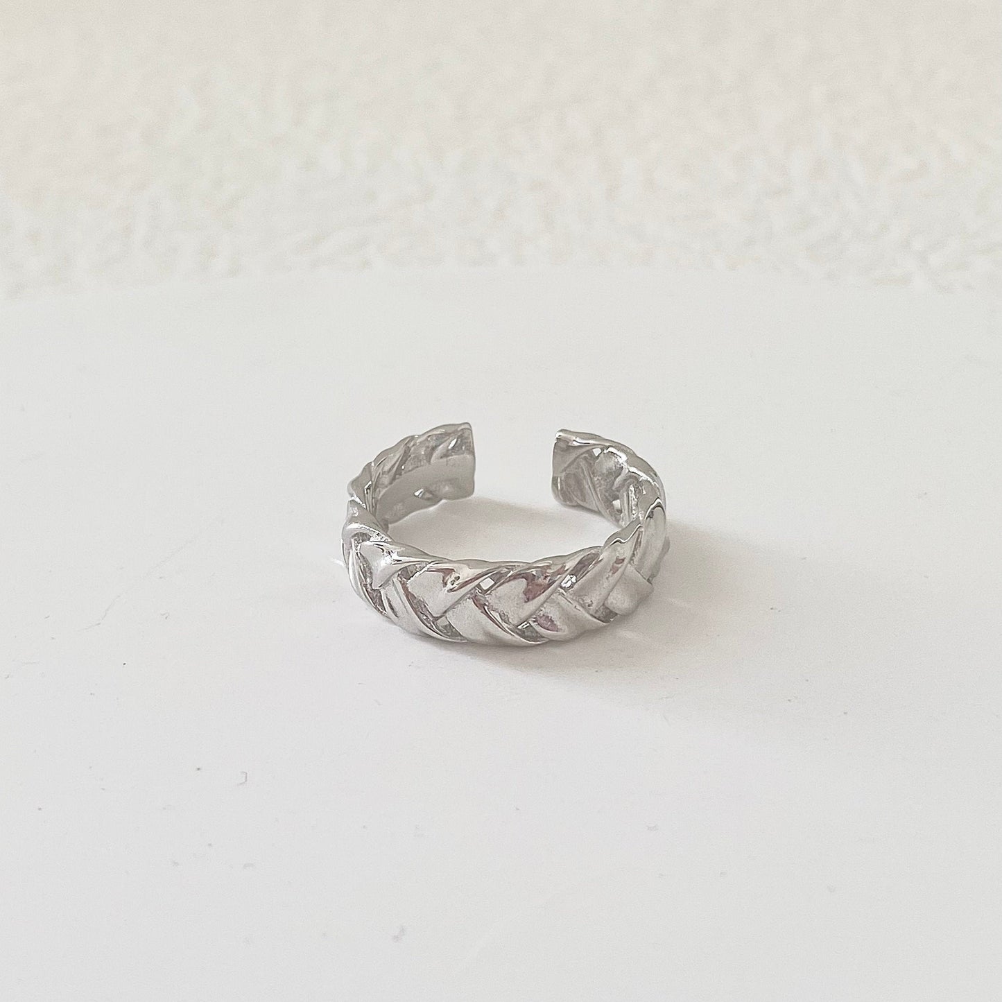 Crossover Elegance S925 Silver Ring