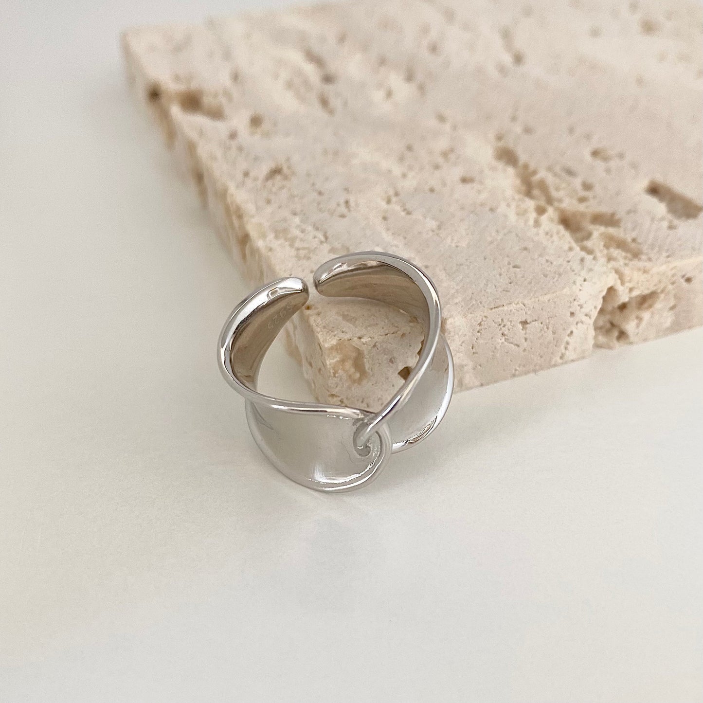 Twisted Unity Chunky S925 Silver Ring