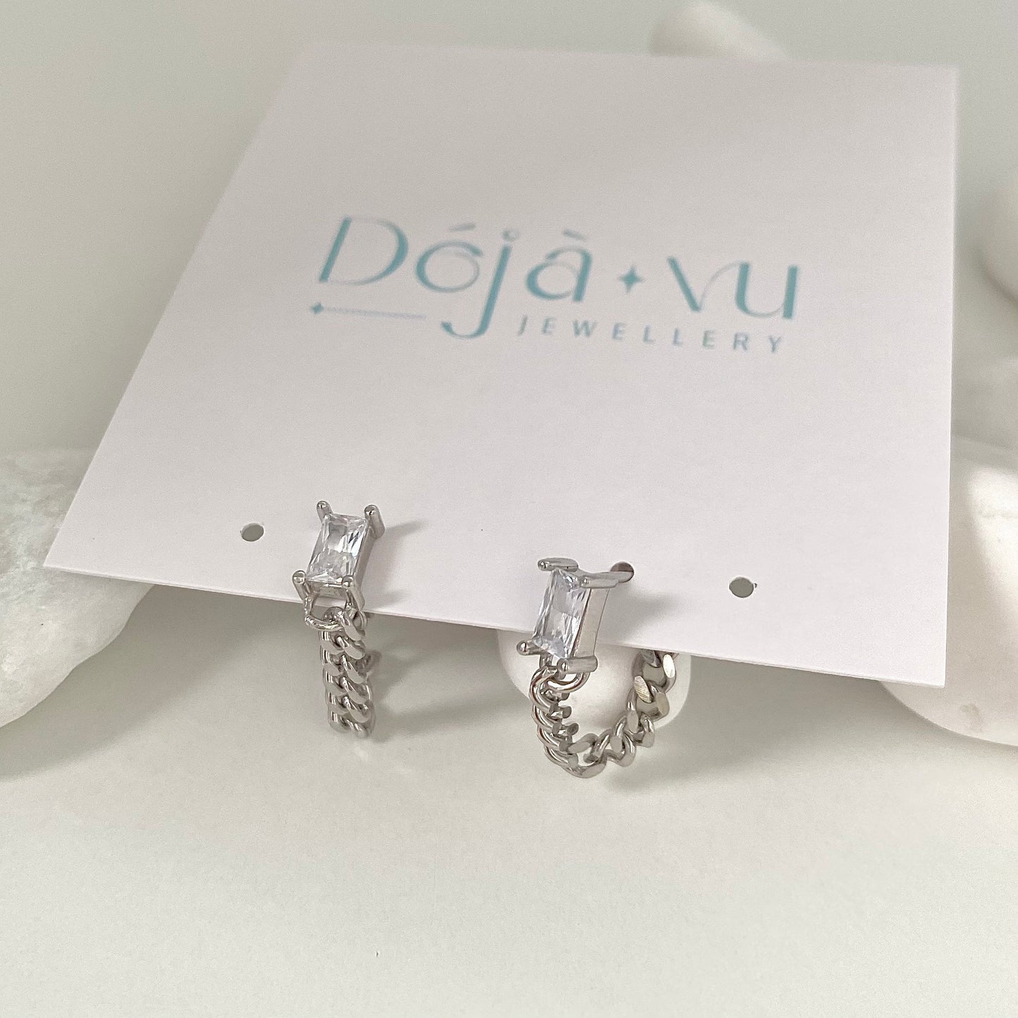 Elegant S925 Silver Twisted Chain Stud Earrings