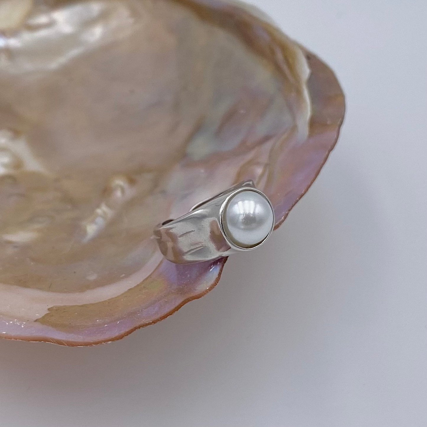 Vintage Pearl S925 Silver Chunky Ring