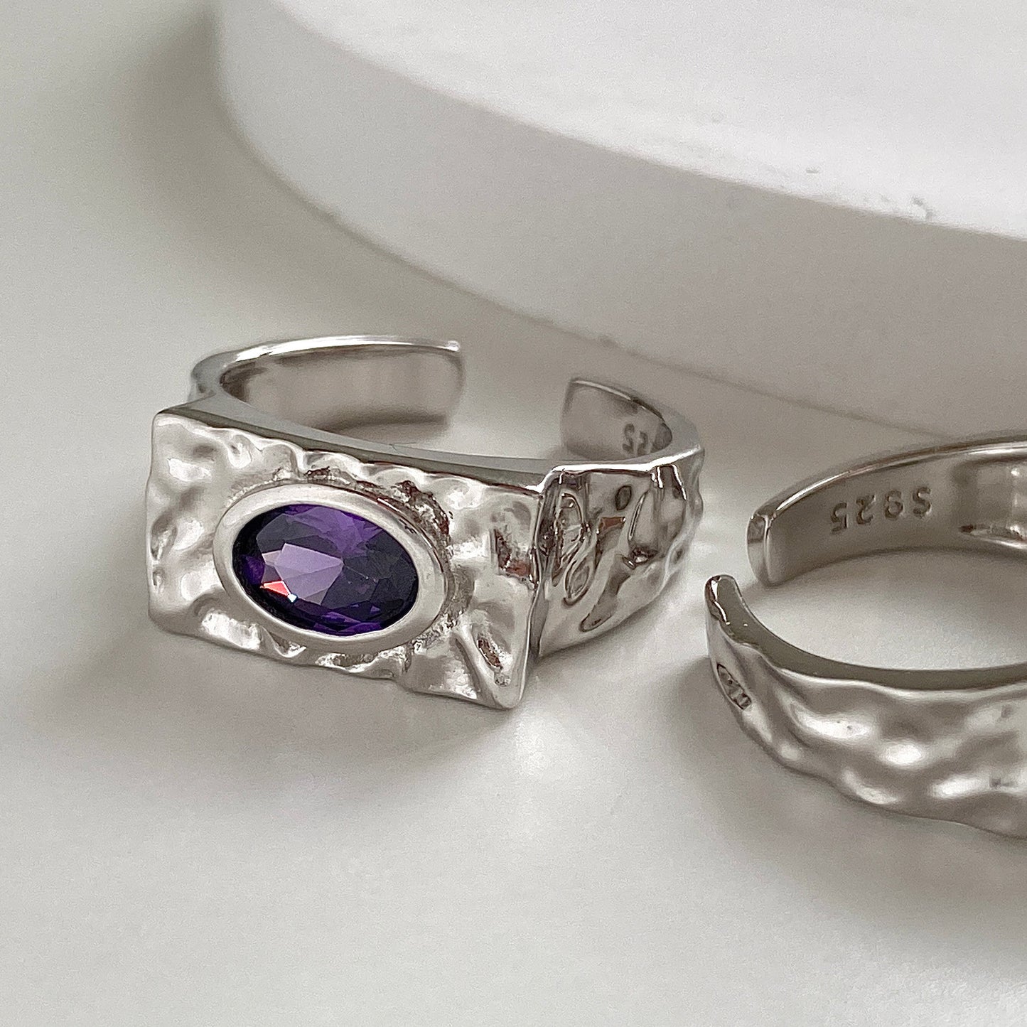 Eternal Elegance S925 Silver Purple Gemstone Signet Ring