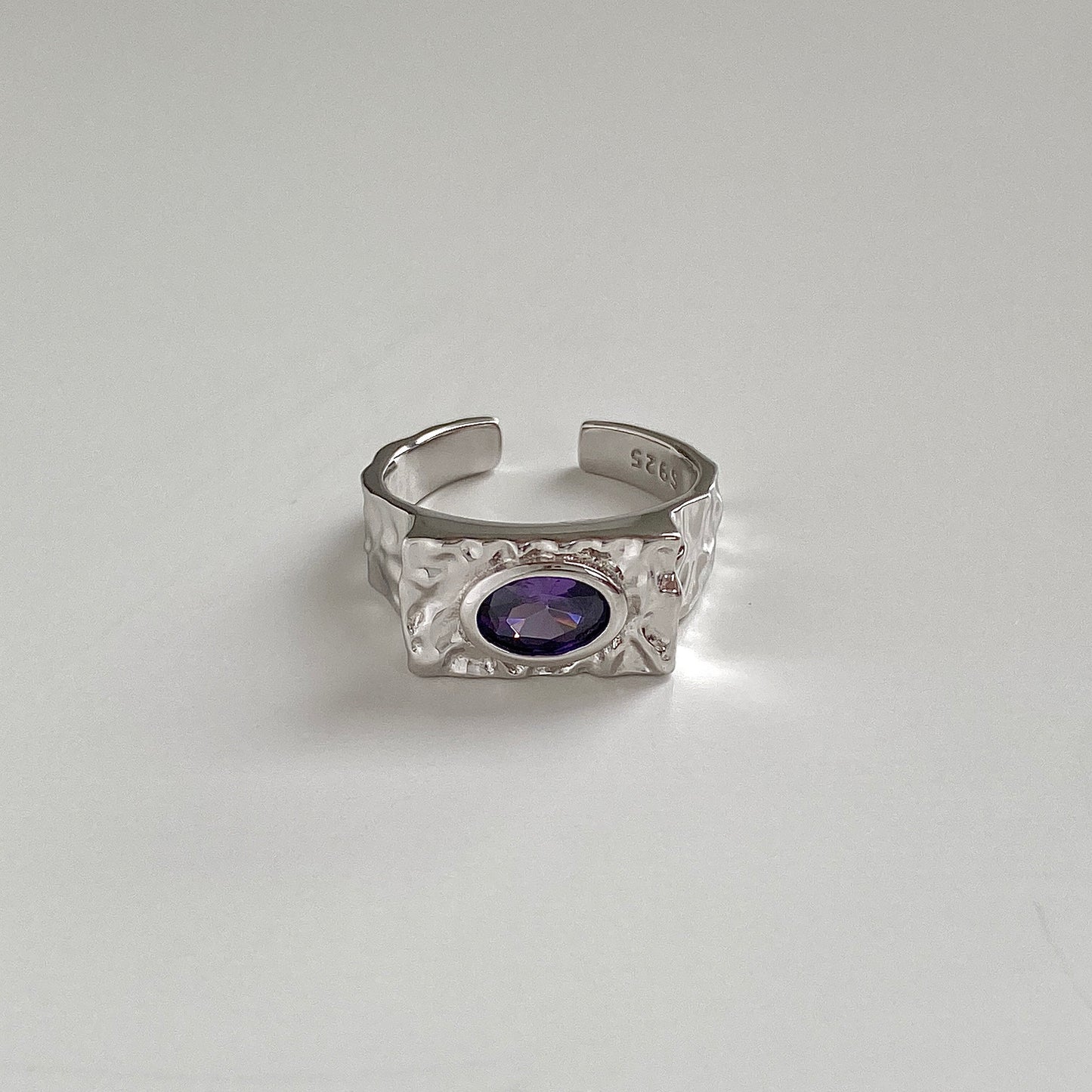 Eternal Elegance S925 Silver Purple Gemstone Signet Ring